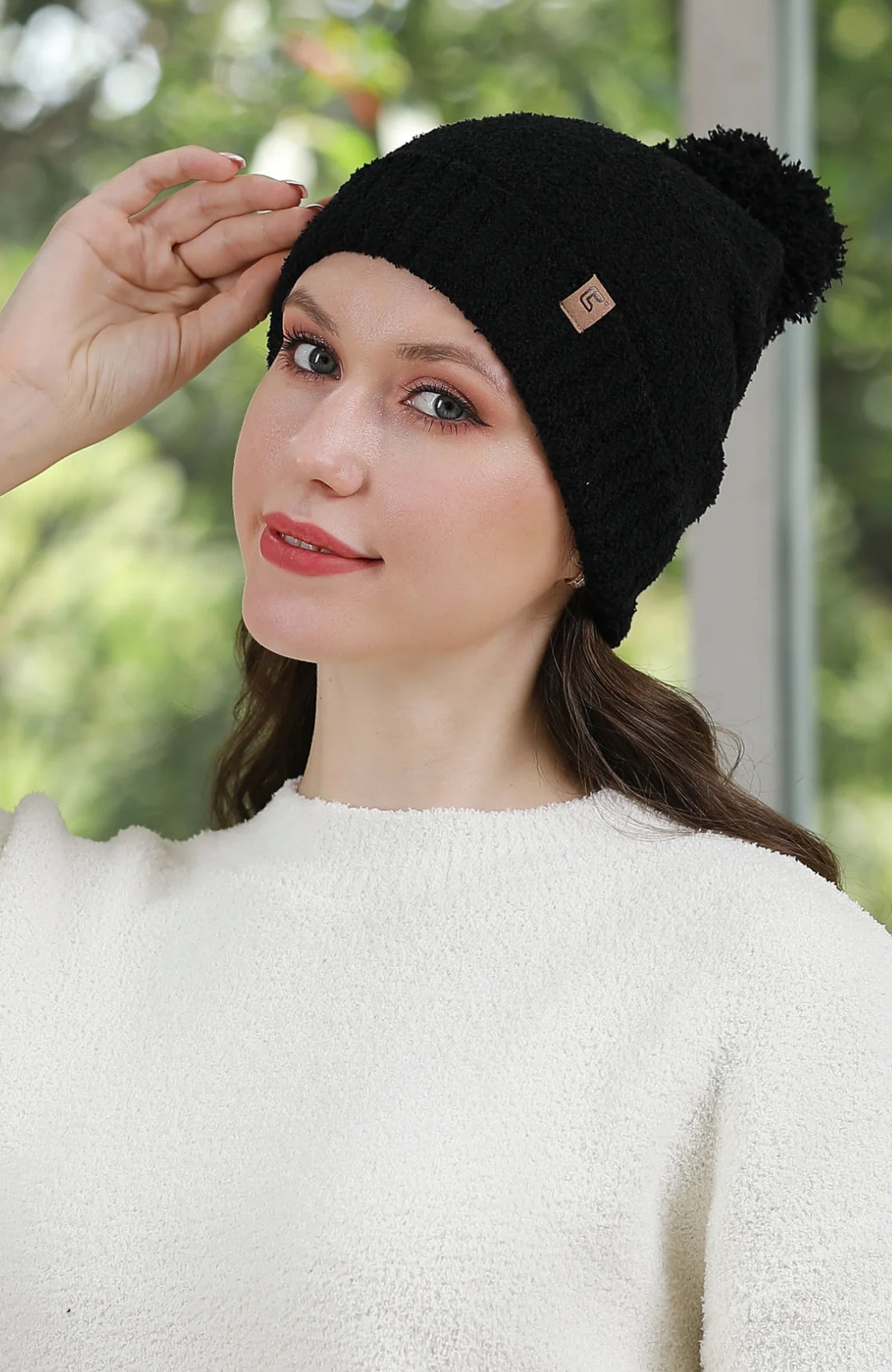 COMFY LUXE PERFECT BEANIE